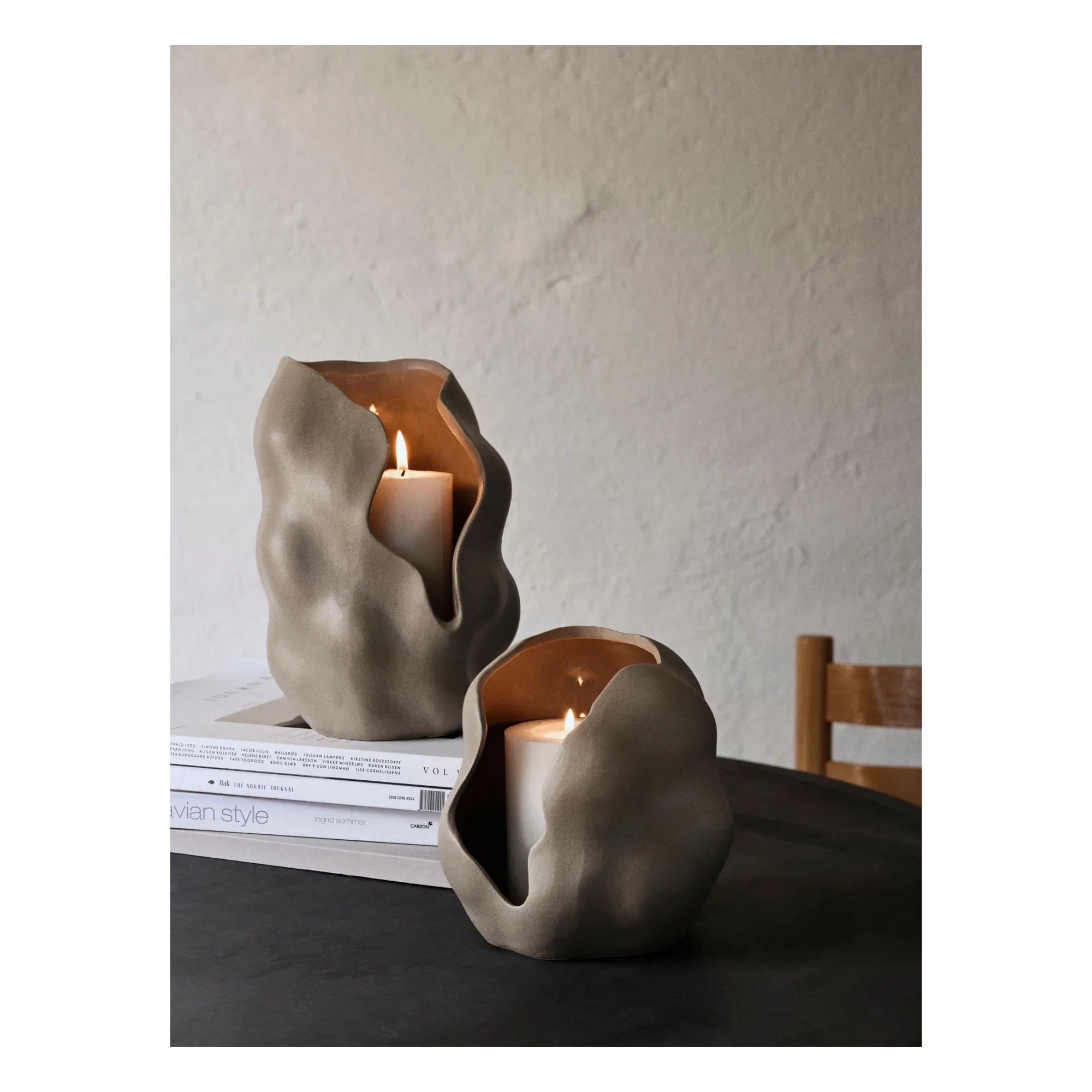 Broste Copenhagen - Vela en jarra de gres Hekla | Gris