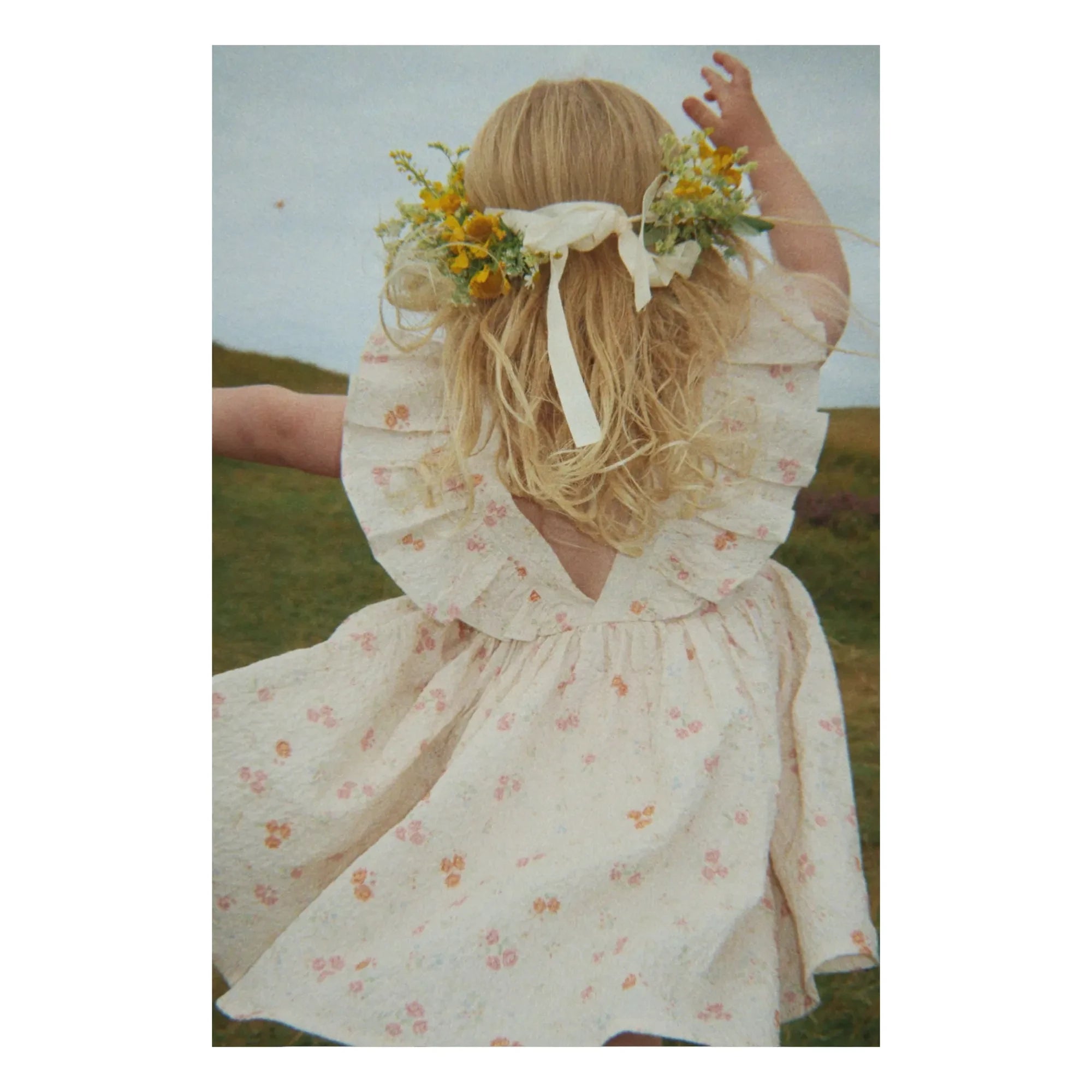 Konges Sløjd - Vestido de algodón orgánico con volantes Elin Fleurie | Beige