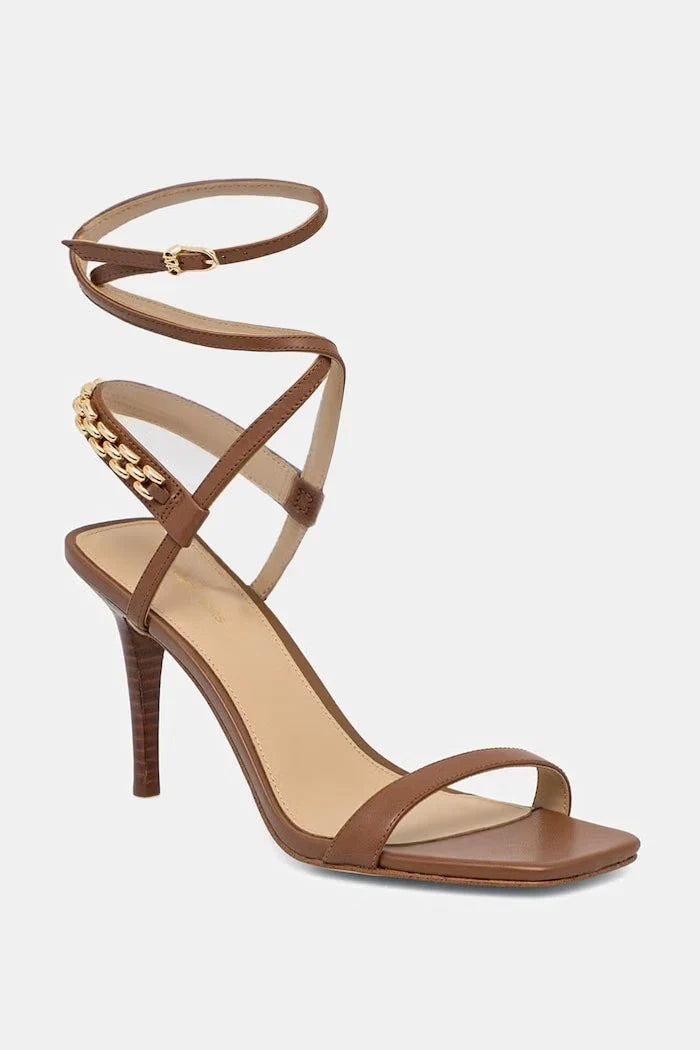 Sandalia de tacón de cuero Marcia de MICHAEL Michael Kors