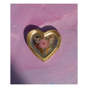 Doing Goods - Miracle Mila plato con forma de corazón | Latón