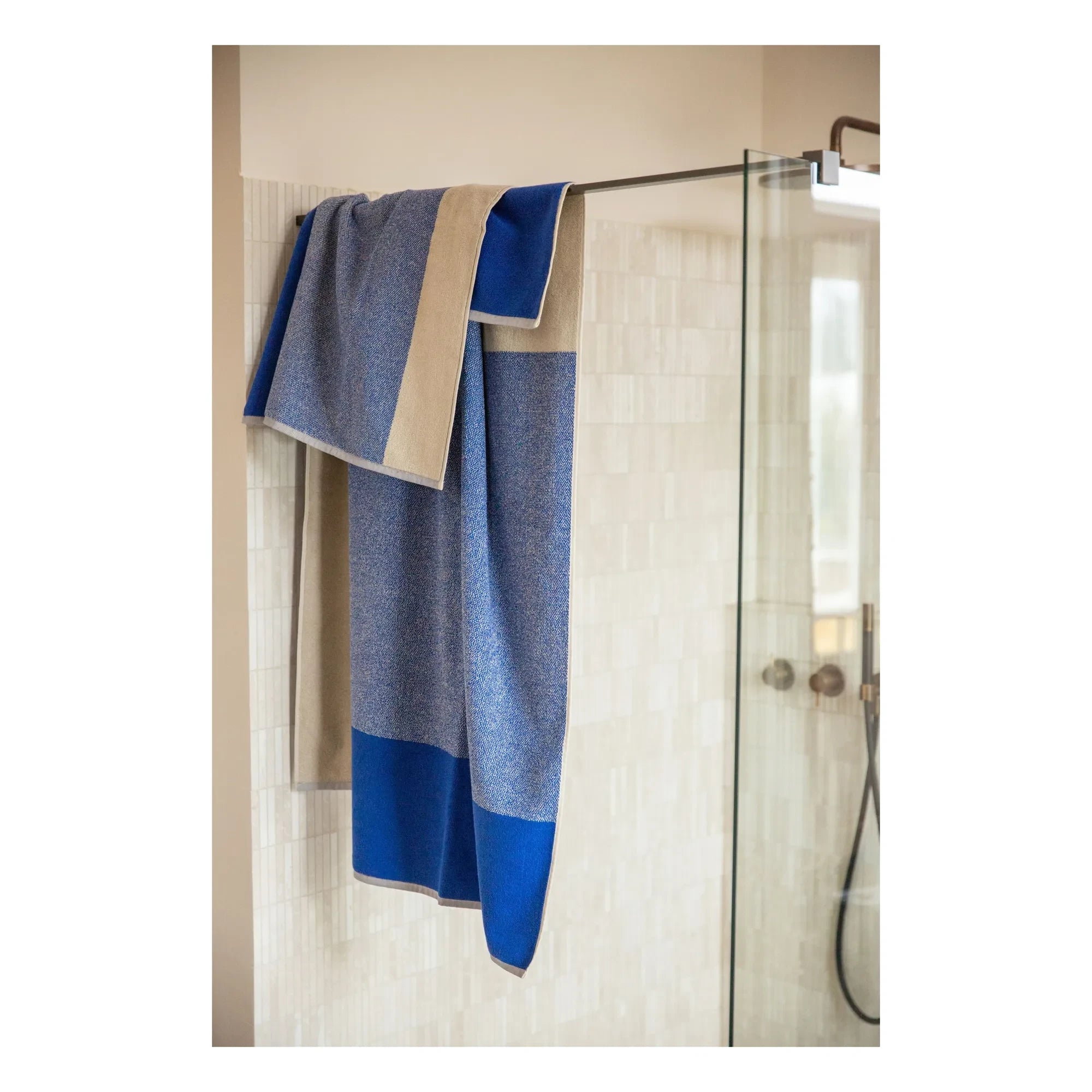 Suite 702 - Toalla de baño, Lex Pott - Set de 2 | Azul