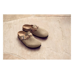 BIRKENSTOCK - Sandalias zueco Boston trenzado de horma estrecha | Marrón empolvado