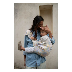 Mama Hangs - Mochila portabebés Carry & Walk | Pastel
