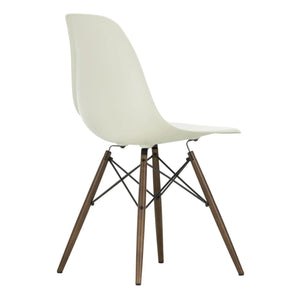Vitra - Silla DSW de plástico - base de arce - Charles & Ray Eames | Gris guijarro
