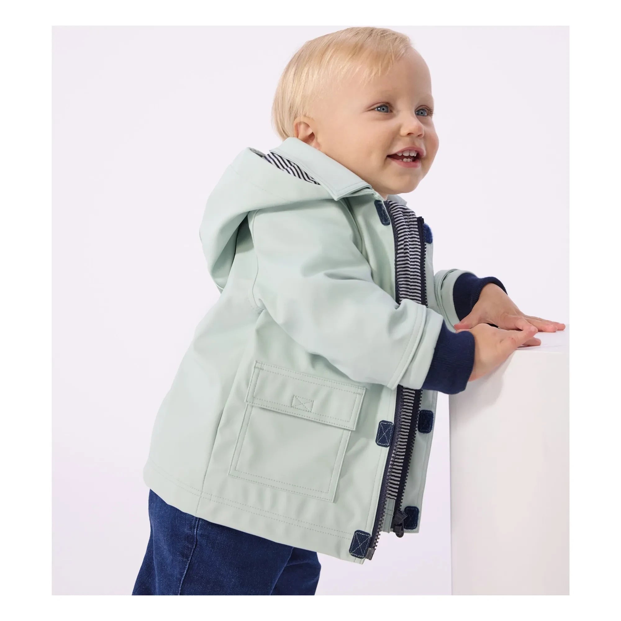 Petit Bateau - Chaqueta impermeable icónica de fibra reciclada para bebé | Verde agua