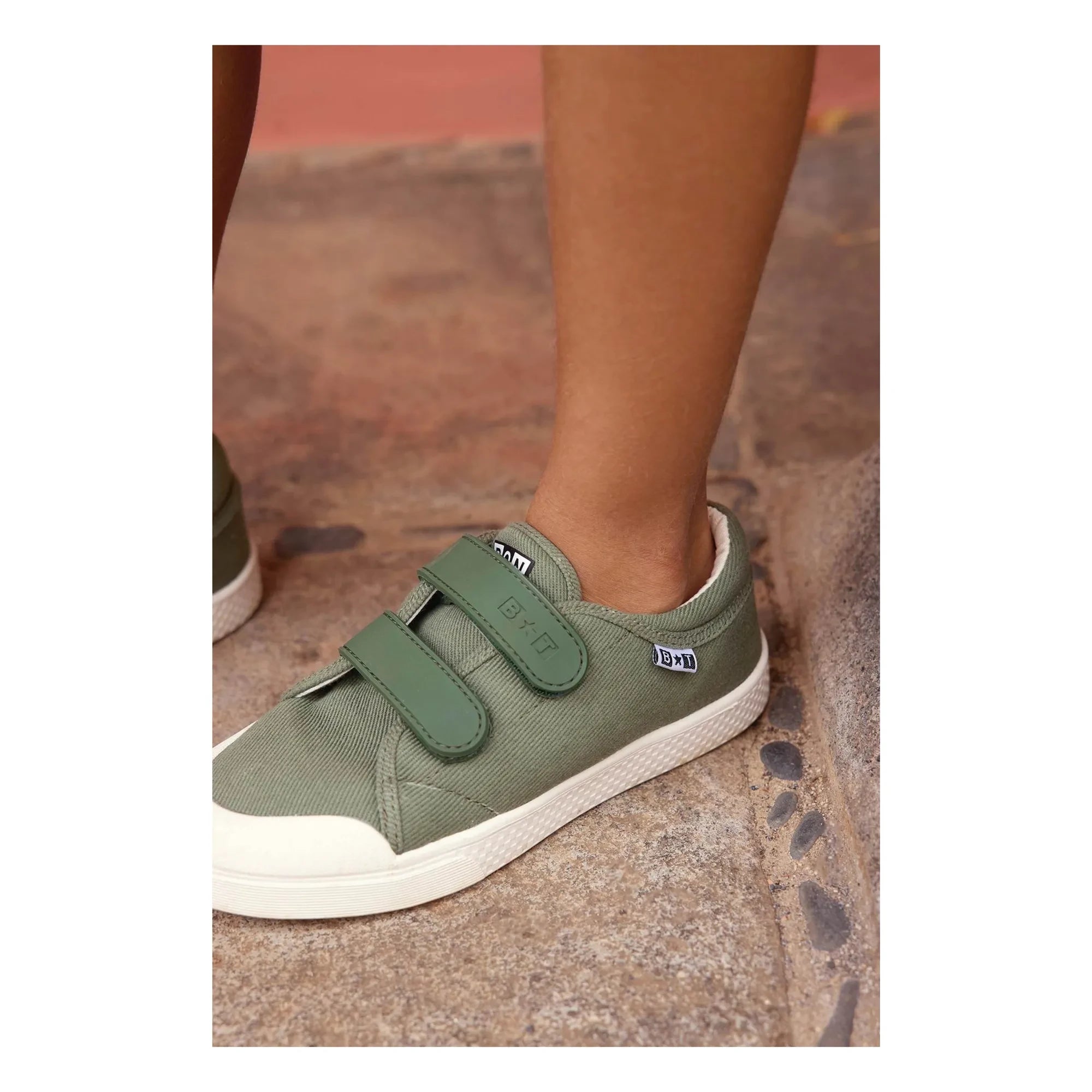 Bonton - Zapatillas Izy Scratch | Caqui