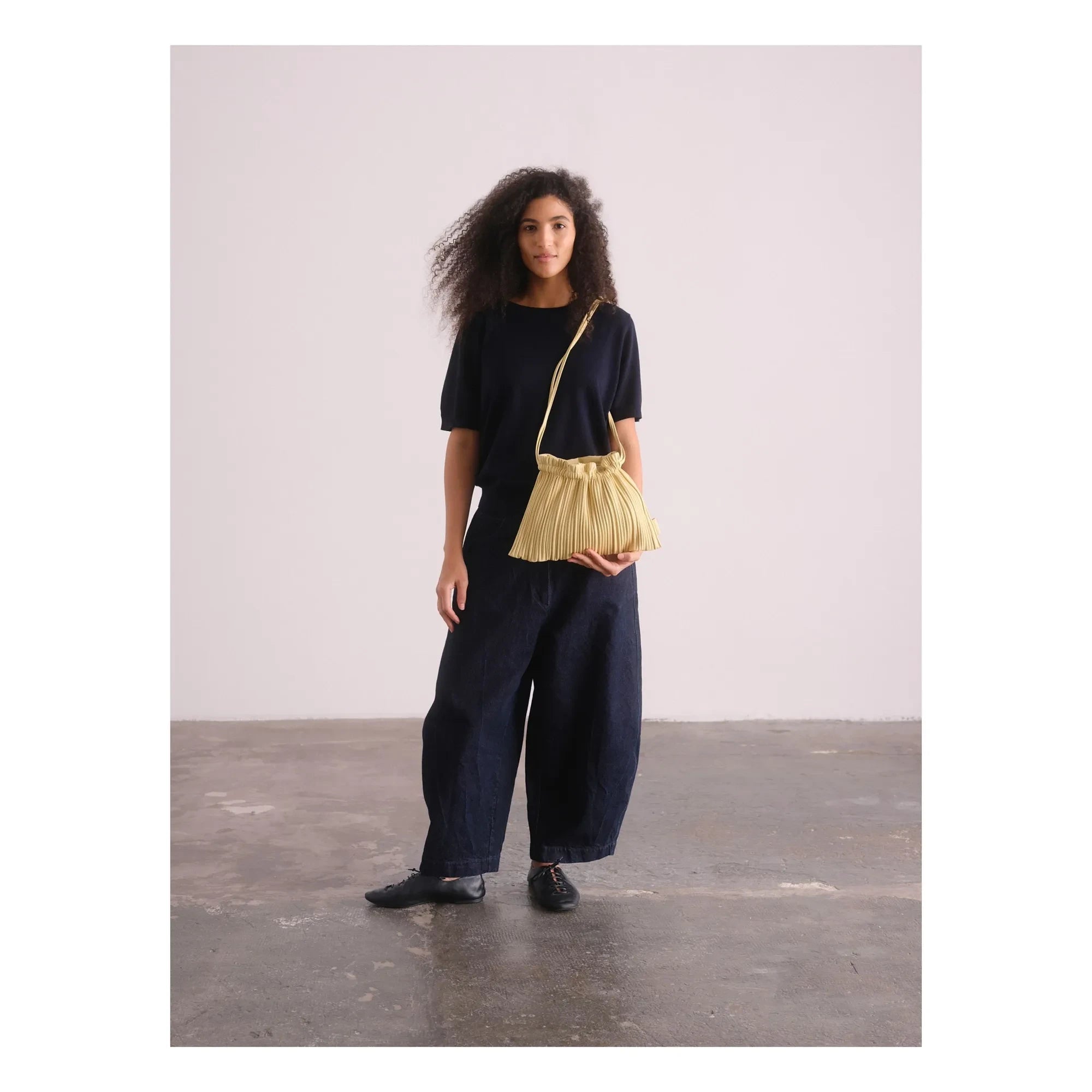 Olend - Bolso 'Kabuk' de piel vegana | Amarillo pálido