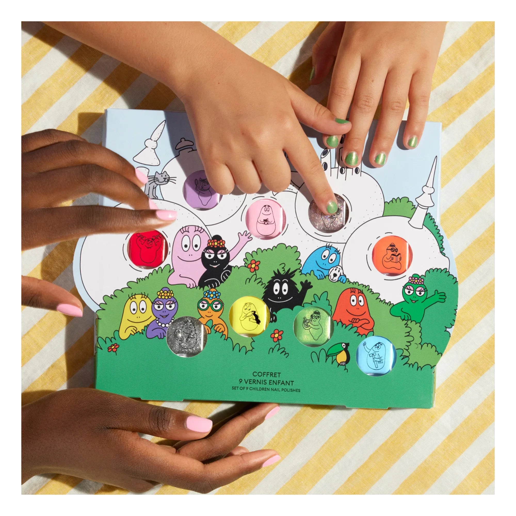 Manucurist - Set de esmaltes de uñas para niños Familia Barbapapa - 9 esmaltes