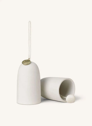 Ferm Living - Campanas de Cerámica de Navidad - Set de 2 | Blanco
