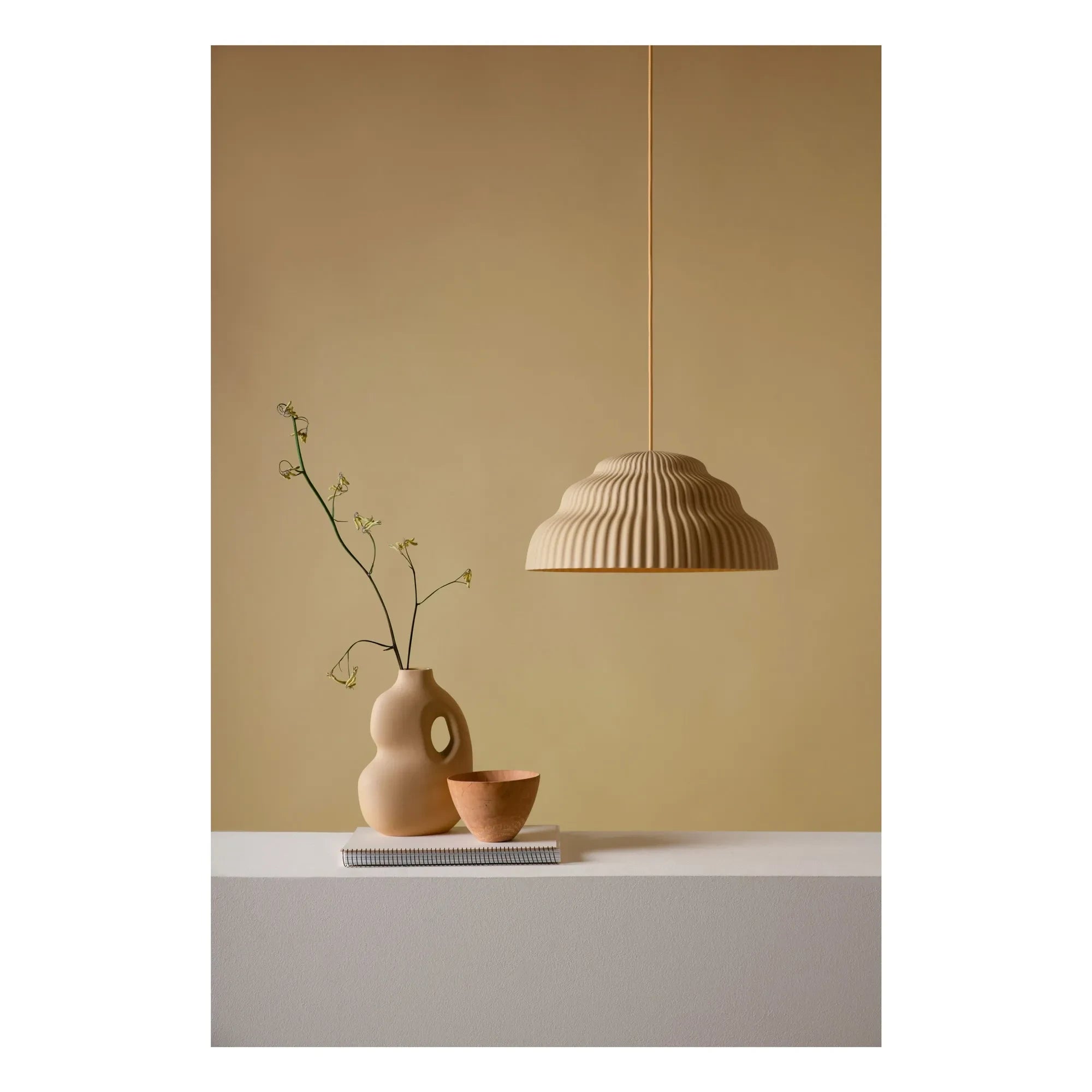 Schneid Studio - Lámpara colgante de cerámica Kaskad | Beige