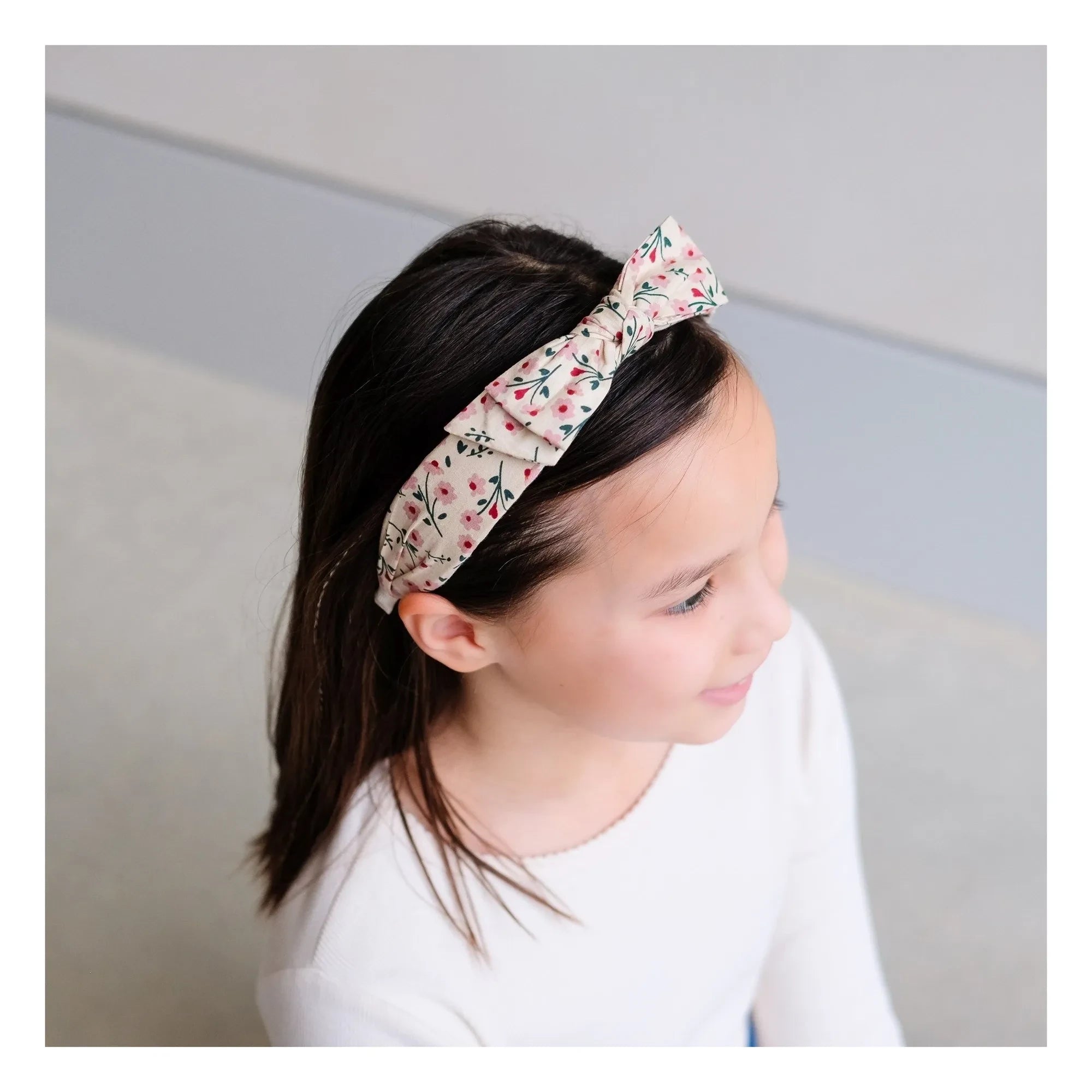 Mimi & Lula - Diadema de Nudo Floral Alice | Crema