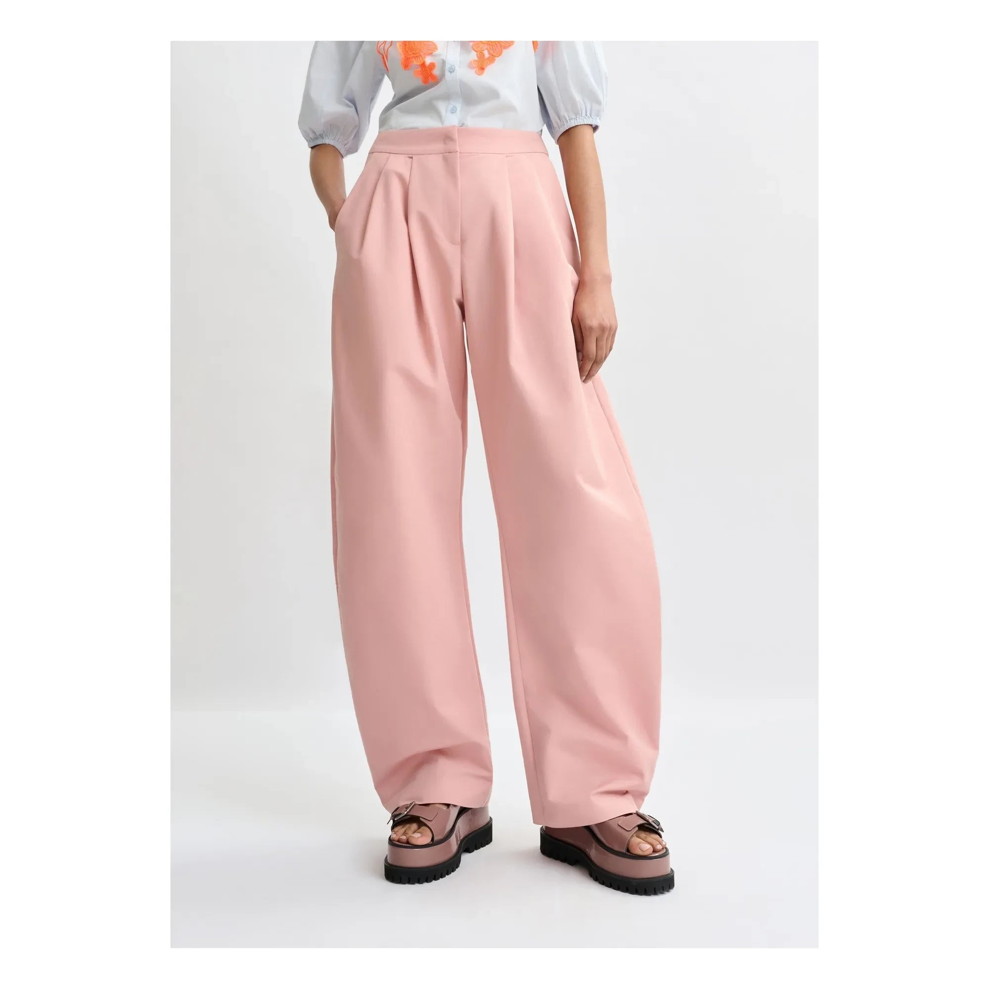 Essentiel Antwerp - Pantalones Barrel Jude | Rosa