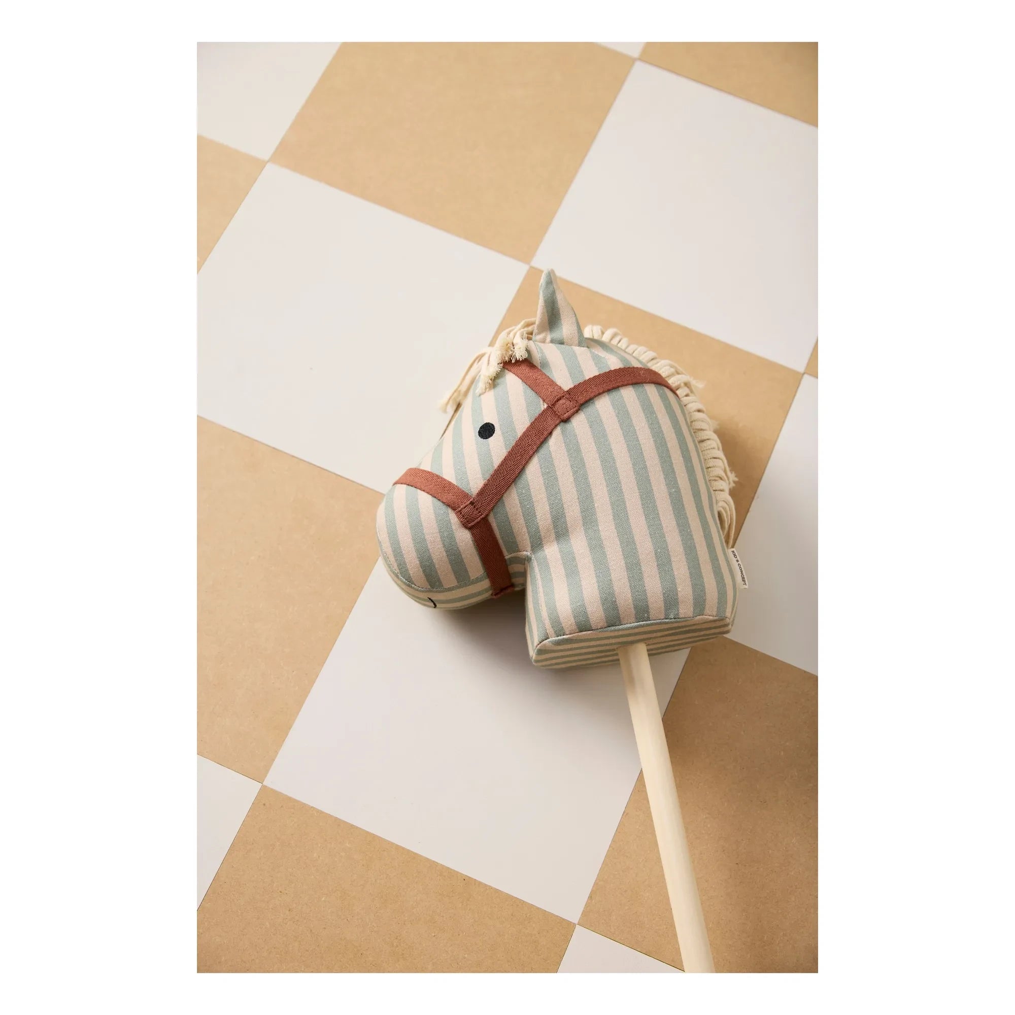 Kid's Concept - Palo de caballo mecedora