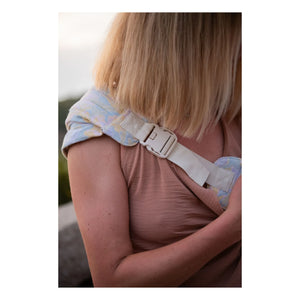 Mama Hangs - Mochila portabebés Carry & Walk | Pastel