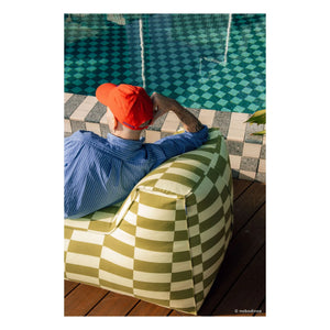 Nobodinoz - Puf largo de exterior Matteo Tiles | Verde