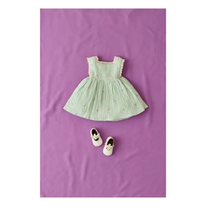 Louise Misha - Vestido con peto de volantes Aloisa Fleurie | Verde almendra