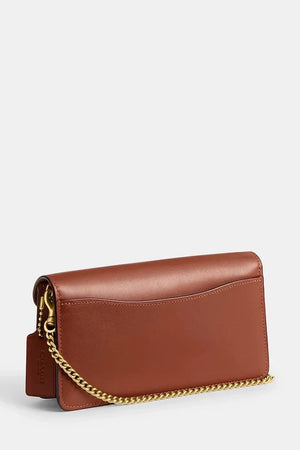 Bolso Coach Tabby Chain Clutch de Lona de Firma