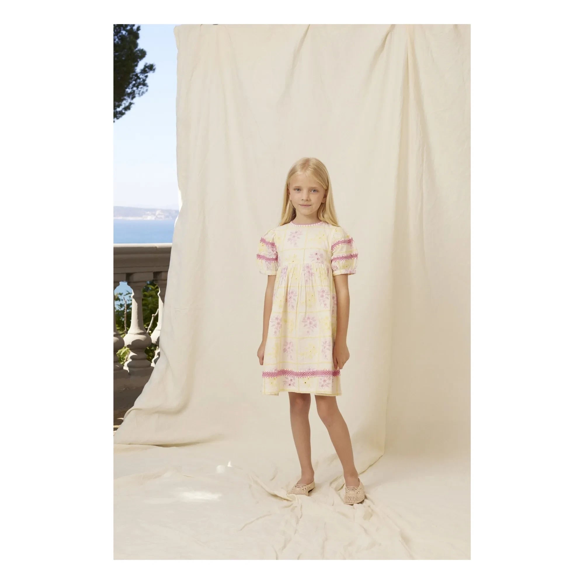 Bebe Organic - Vestido de tirantes Alba bordado | Amarillo