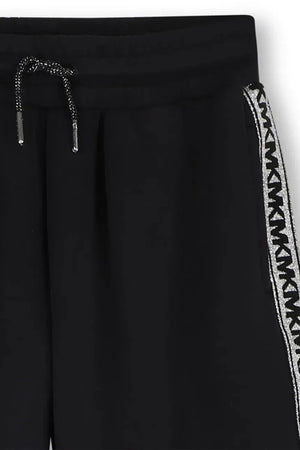 Pantalones deportivos para niños