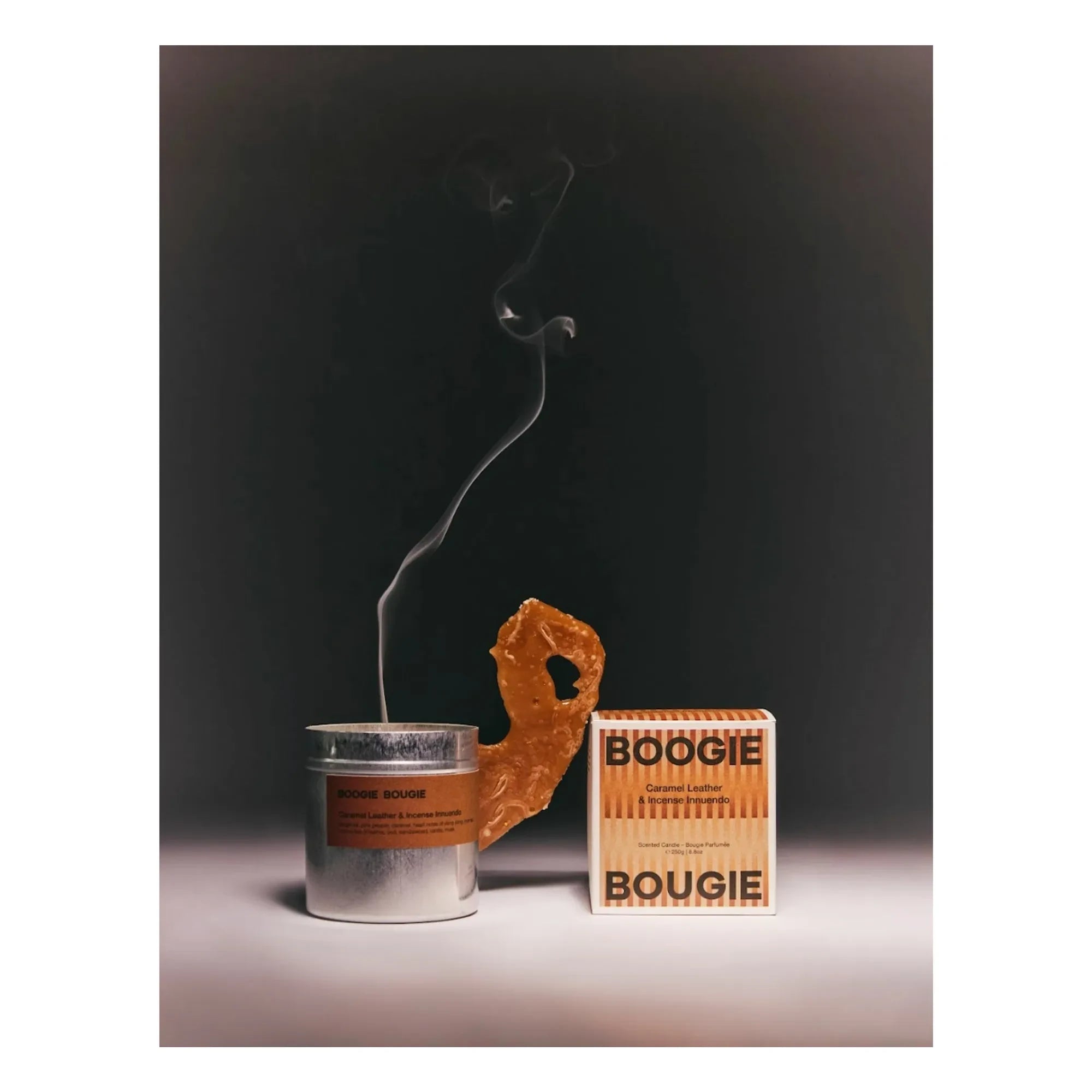 Boogie Bougie - Vela de Caramelo, Cuero e Incienso Innuendo