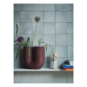 Muuto - Jarrón Kink | Burdeos
