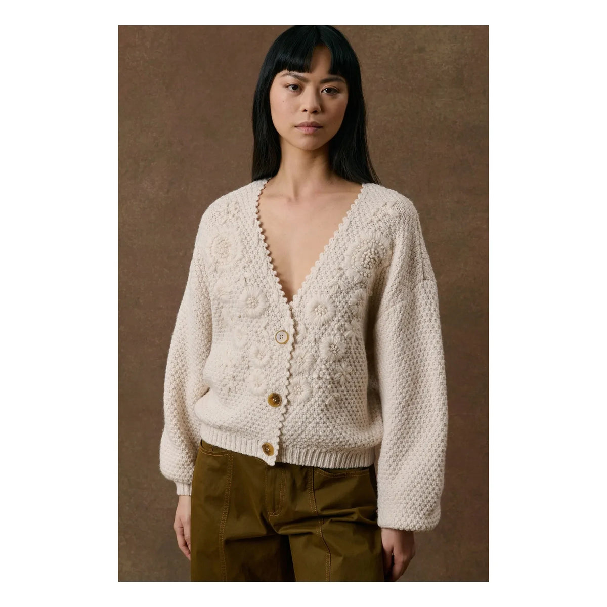 Louise Misha - Lomina Cardigan de lana | Crema
