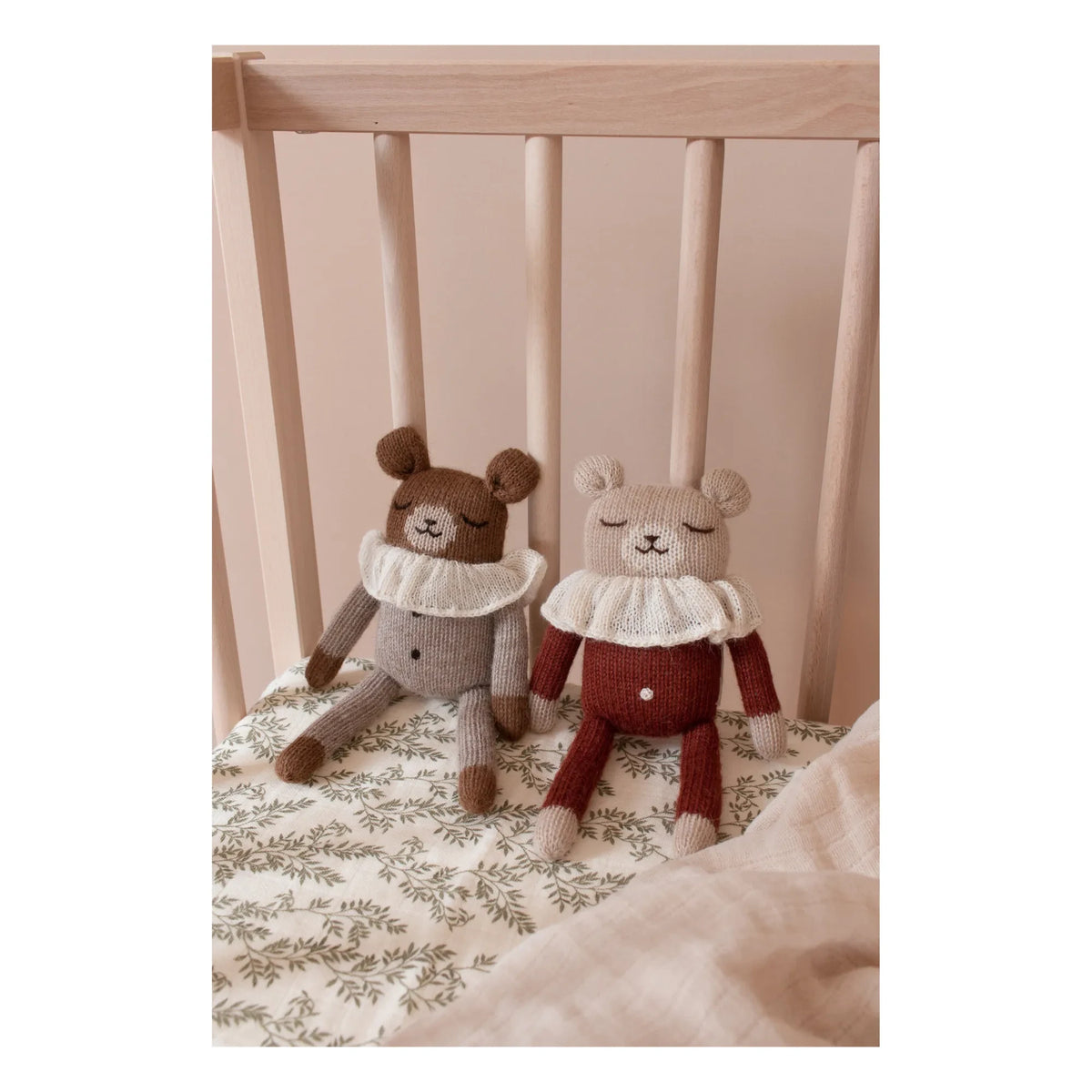 Main Sauvage - Oso de peluche grande con pijama | Terracota