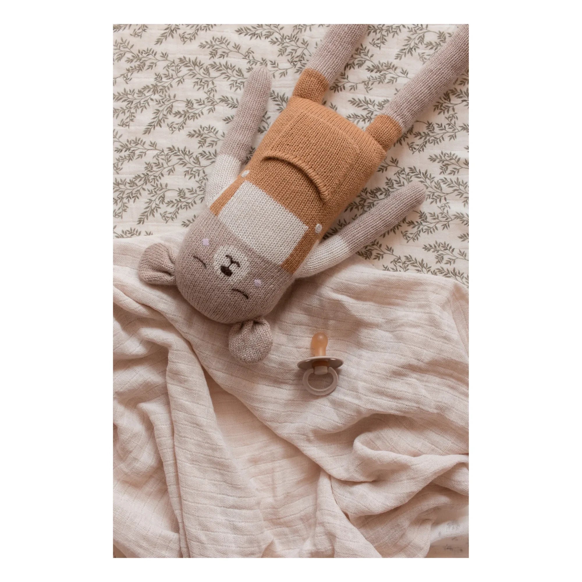 Main Sauvage - Oso de peluche grande | Mostaza