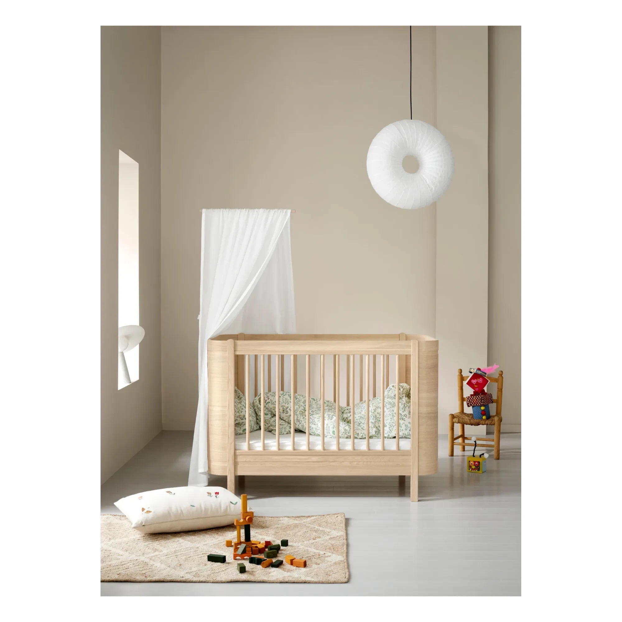 Oliver Furniture - Cuna sin kit Wood Mini+ Junior | Roble