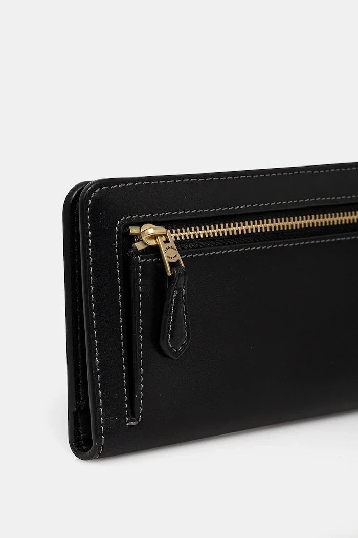Cartera Coach
