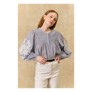 Louise Misha - Blusa Jally a Rayas de Algodón Orgánico | Azul