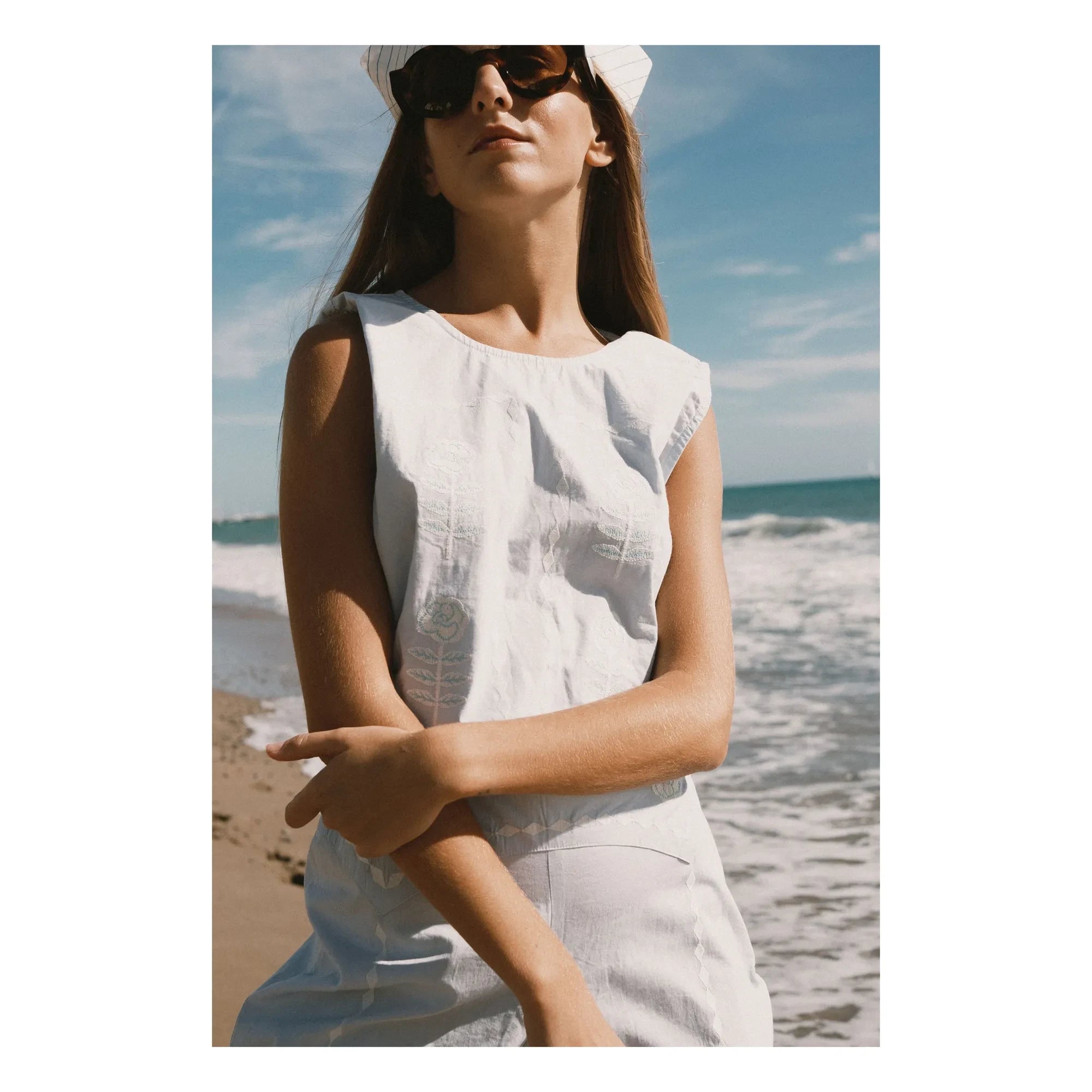 The Tiny Big Sister - Blusa bordada de lino y algodón | Azul