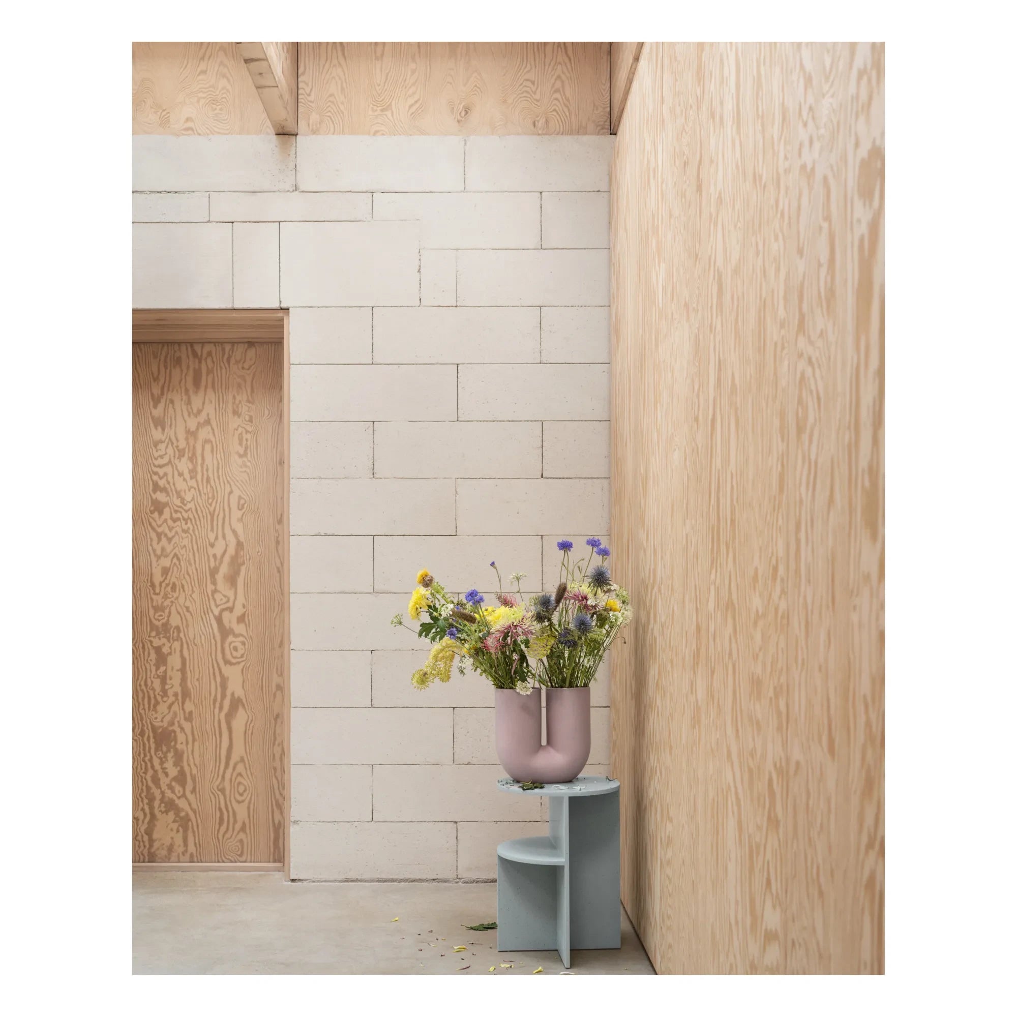 Muuto - Jarrón Kink | Rosa empolvado
