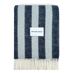 Maison Deux - Manta de lana Candy Wrap | Azul marino