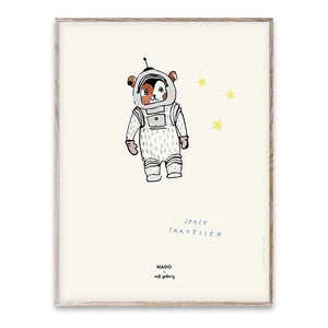 Mado - Viajero Espacial Impresión 30x40 cm