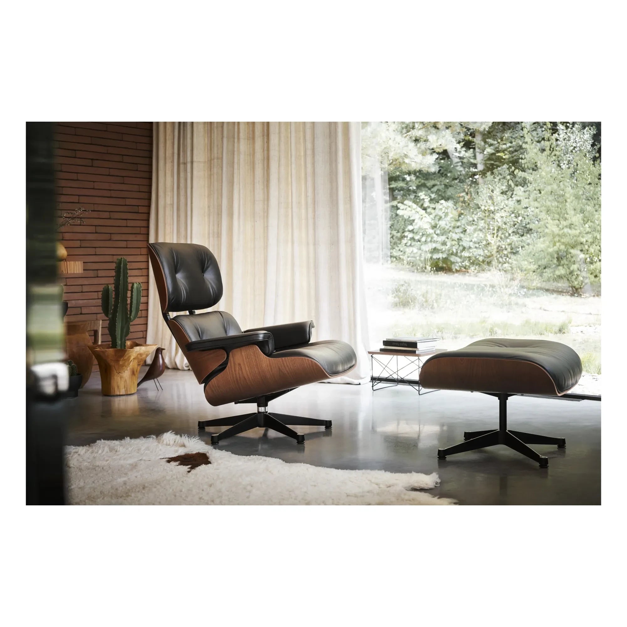 Vitra - Sillón y otomana Lounge - Charles & Ray Eames, 1956