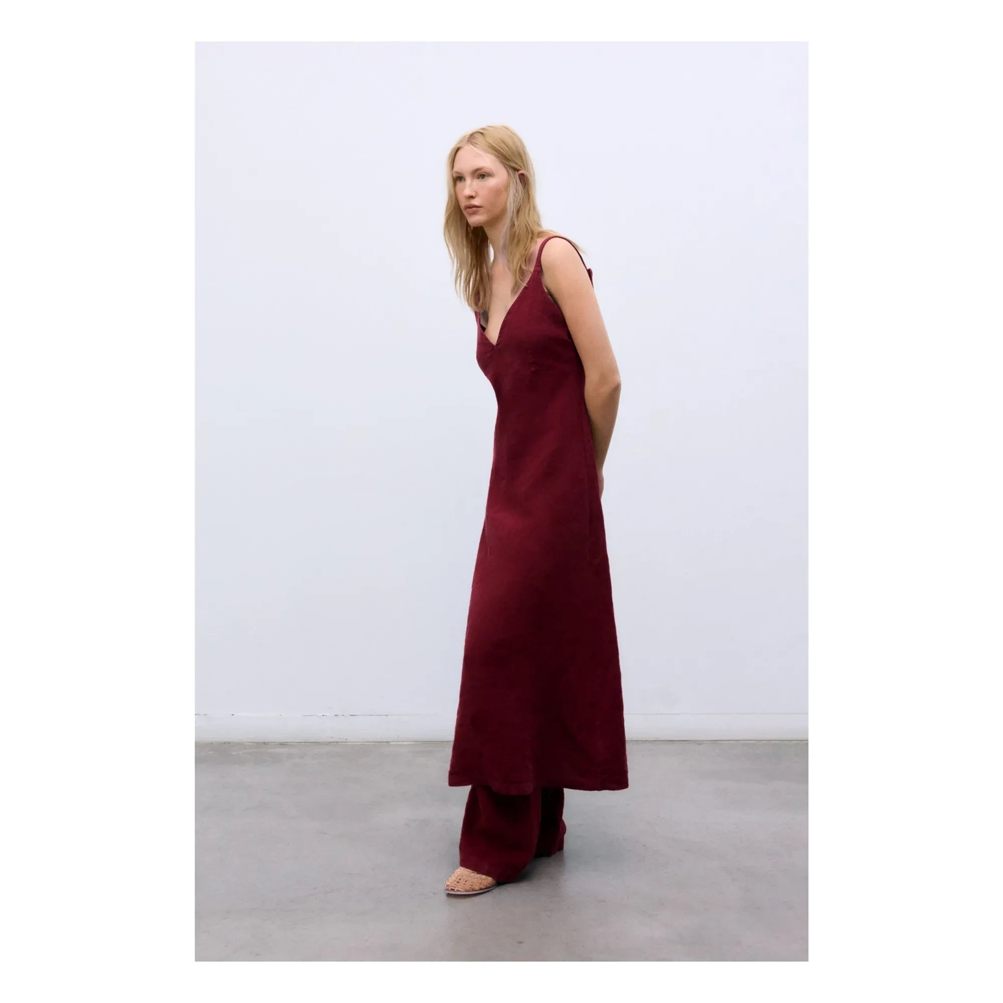 the new society - Vestido de lino Bulbine | Rojo oscuro
