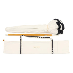 Business & Pleasure Co. - Sombrilla Amalfi de flecos | Blanco