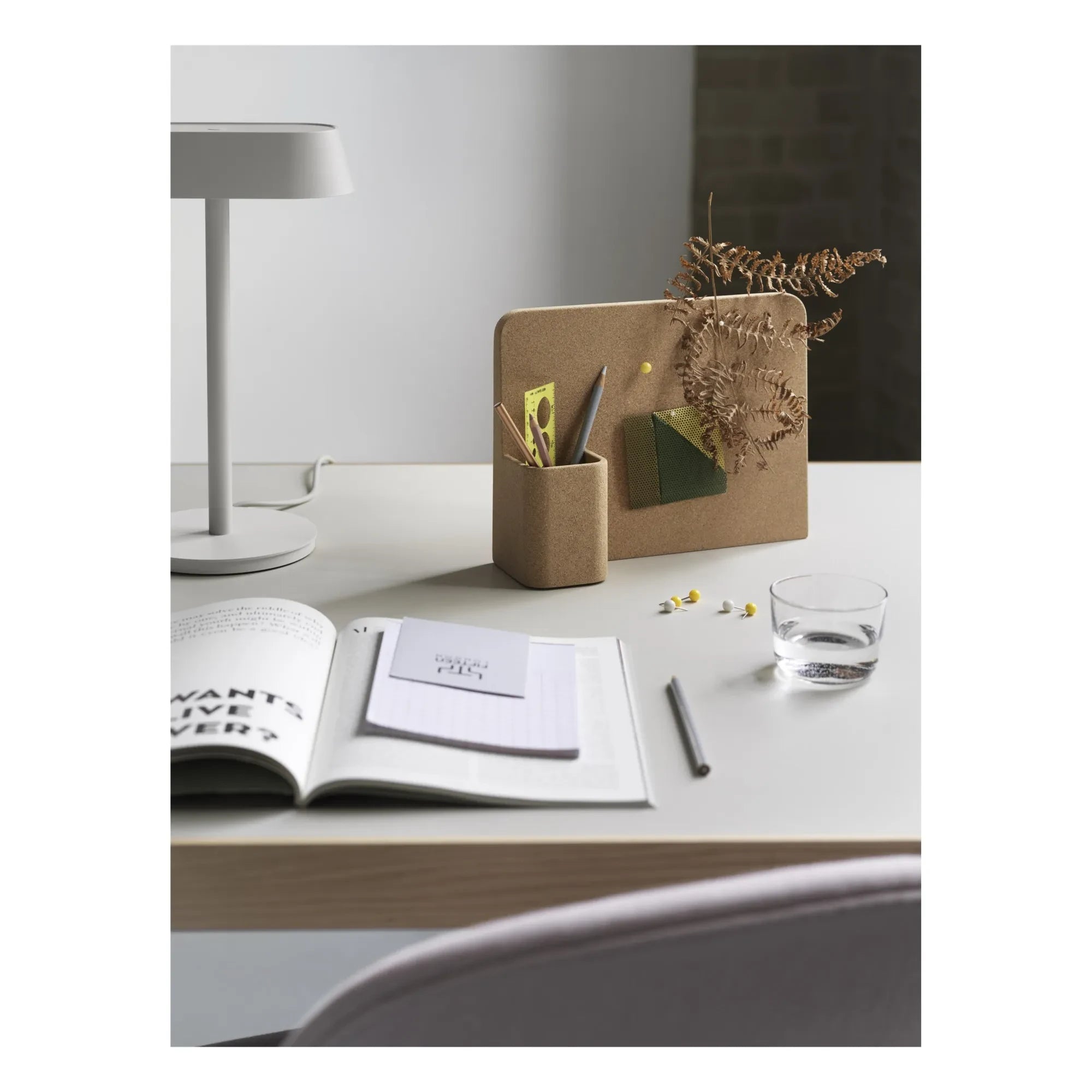 Muuto - Organizador de mesa