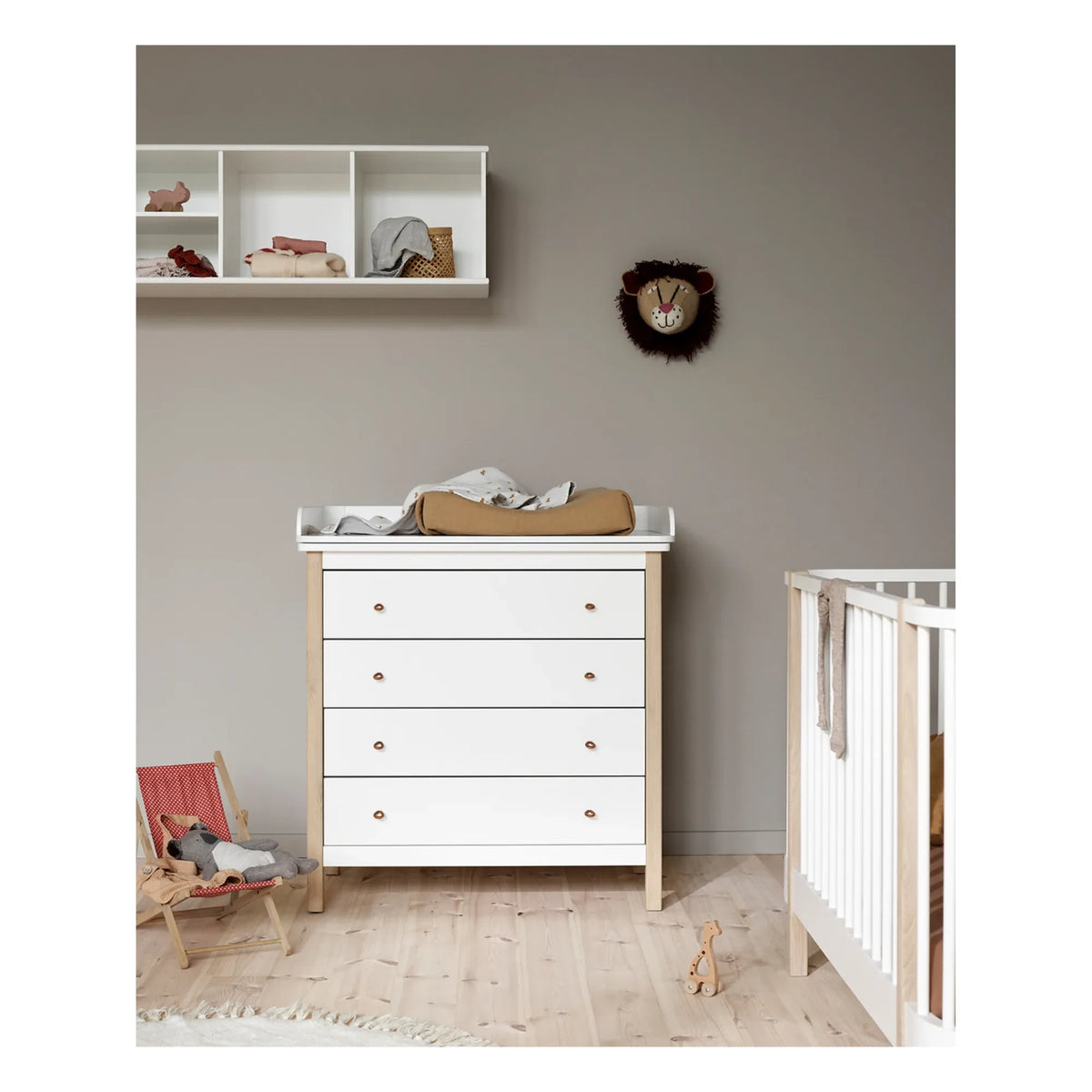 Oliver Furniture - Cambiador y cómoda de roble macizo | Blanco