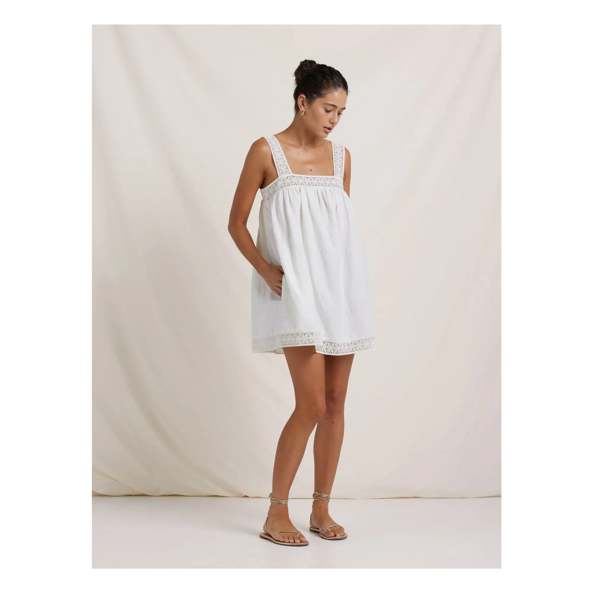 Peony - Vestido bordado | Blanco