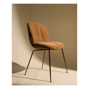 Gubi - Silla Beetle Soft, Gamfratesi | Caramelo