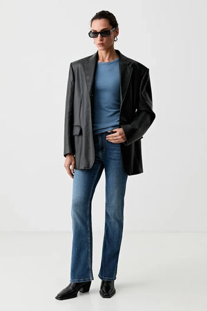 Vaqueros AllSaints bootcut para mujer