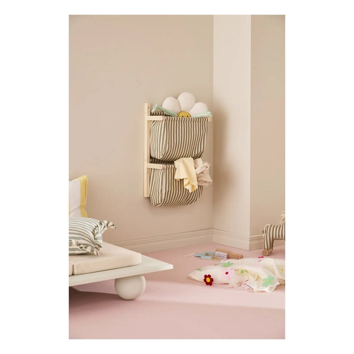 Kid's Concept - Unidad de almacenamiento de tela montada en la pared | Verde