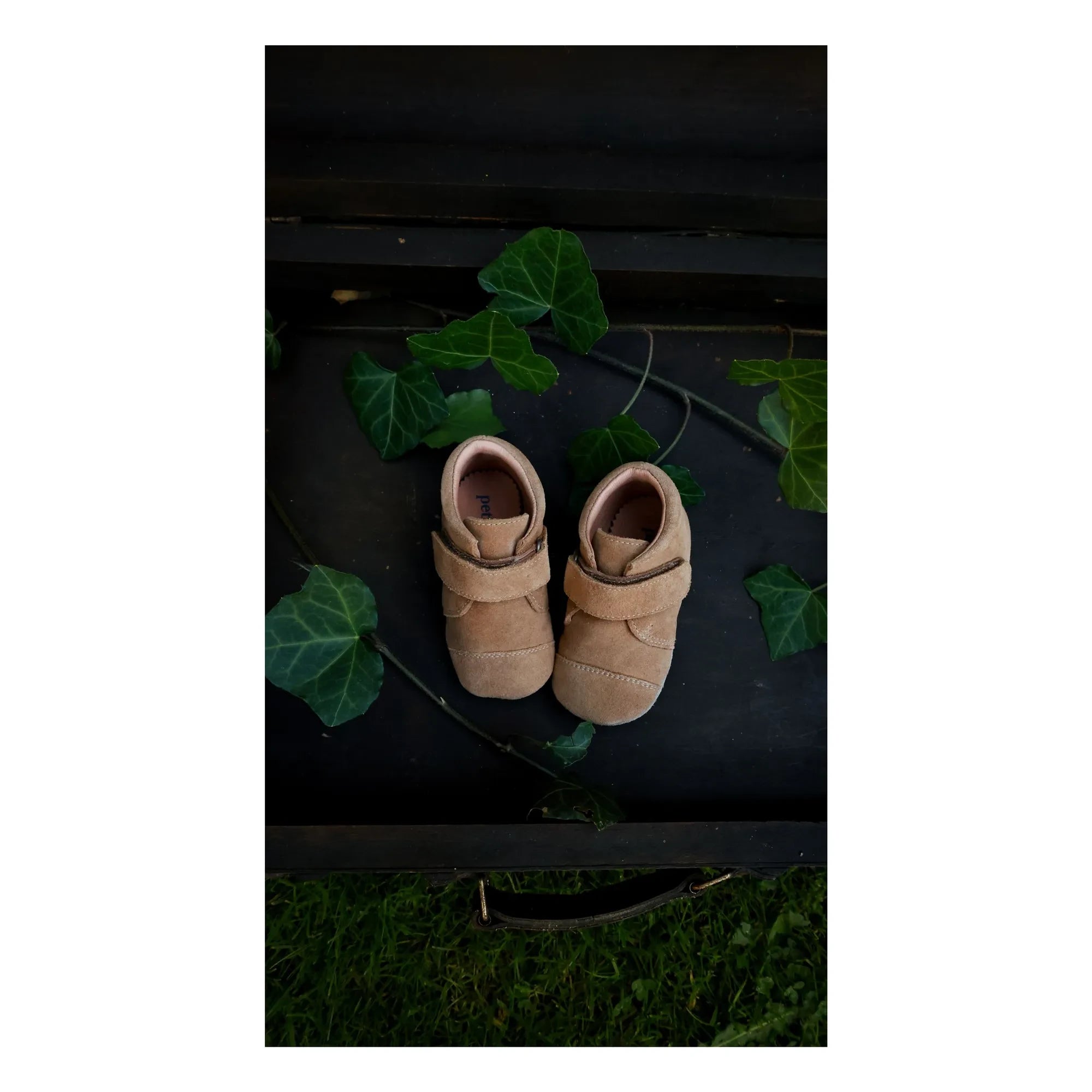 Petit Nord - Sandalias de rayas | Beige