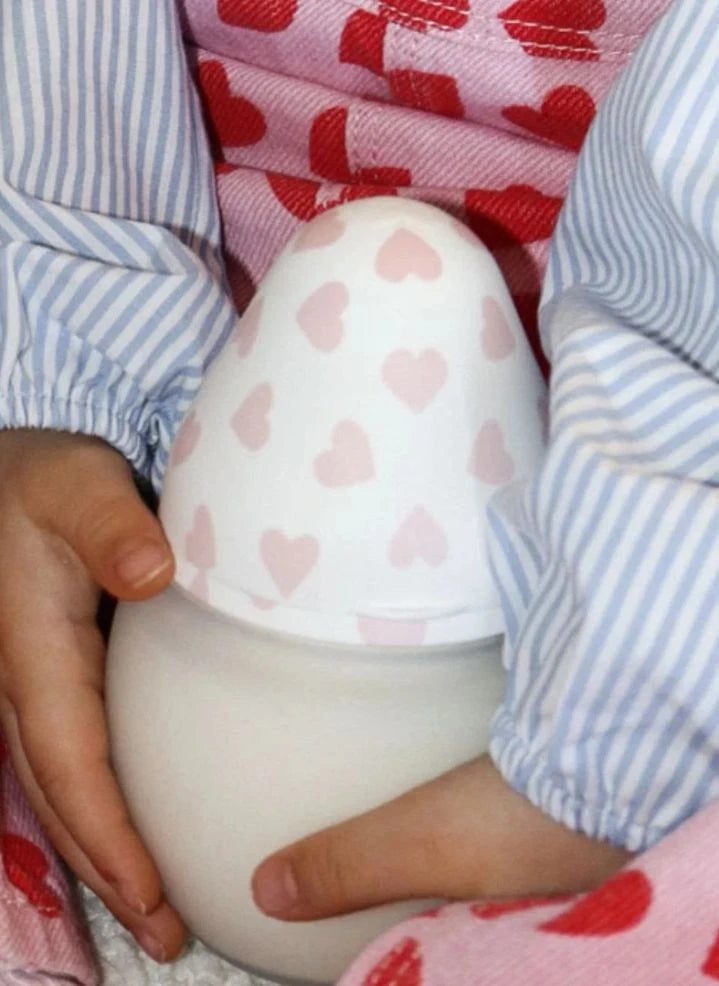 Elhée - Biberón de silicona de grado médico, con tetina ergonómica \"Corazones\" | Rosa claro