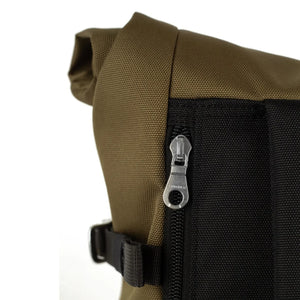 Sandqvist - Mochila Icon Rolltop 14 | Caqui