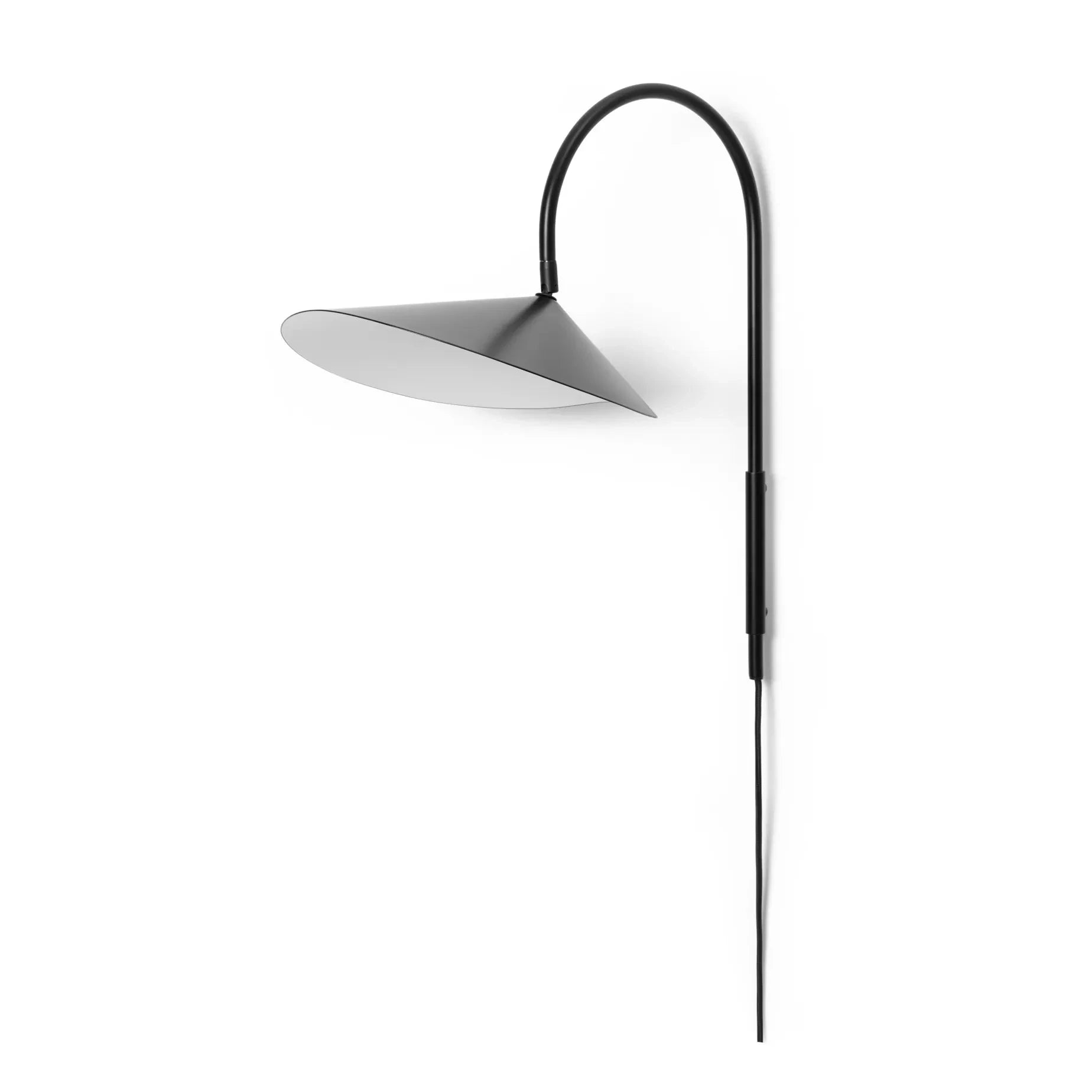 Ferm Living - Lámpara de pared Arum | Negra