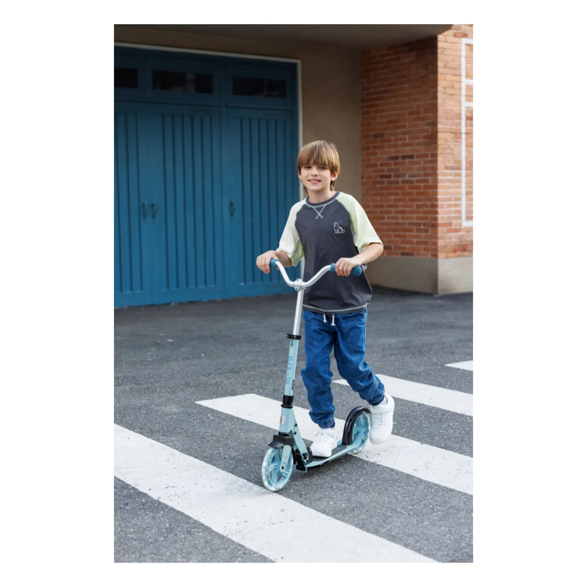Micro - Patinete Cruiser LED | Azul Glacial