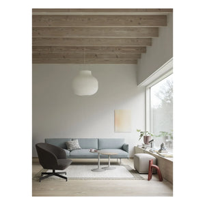 Muuto - Lámpara colgante Strand Closed, Benjamin Hubert | Blanca